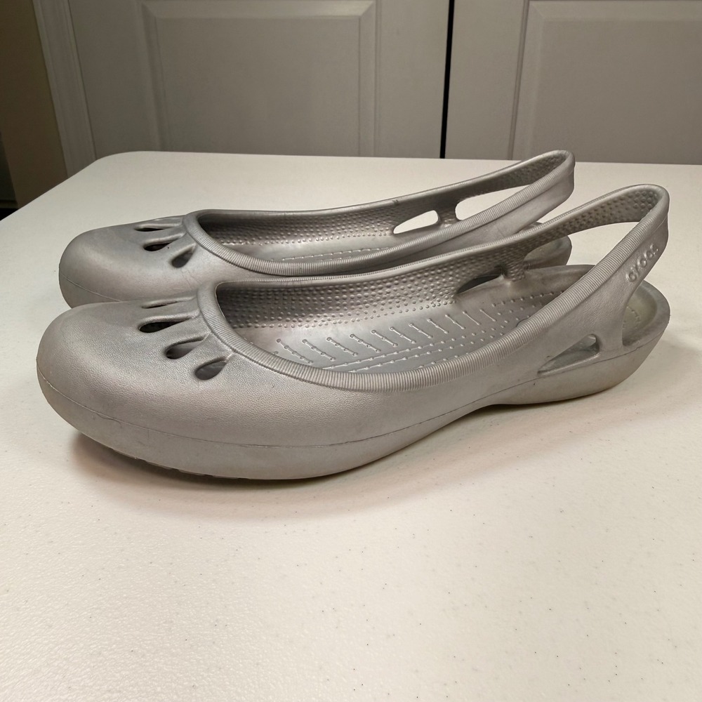 Crocs Kadee Slingback Flats Metallic Silver Comfort Comfort Water Shoes Size 11 - Picture 4 of 10
